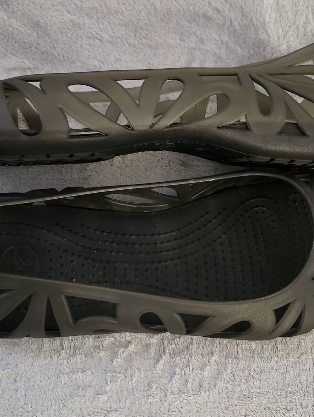 Crocs Adrina III Peep-Toe Jelly Flats Size:10 Color: Black - Picture 8 of 12